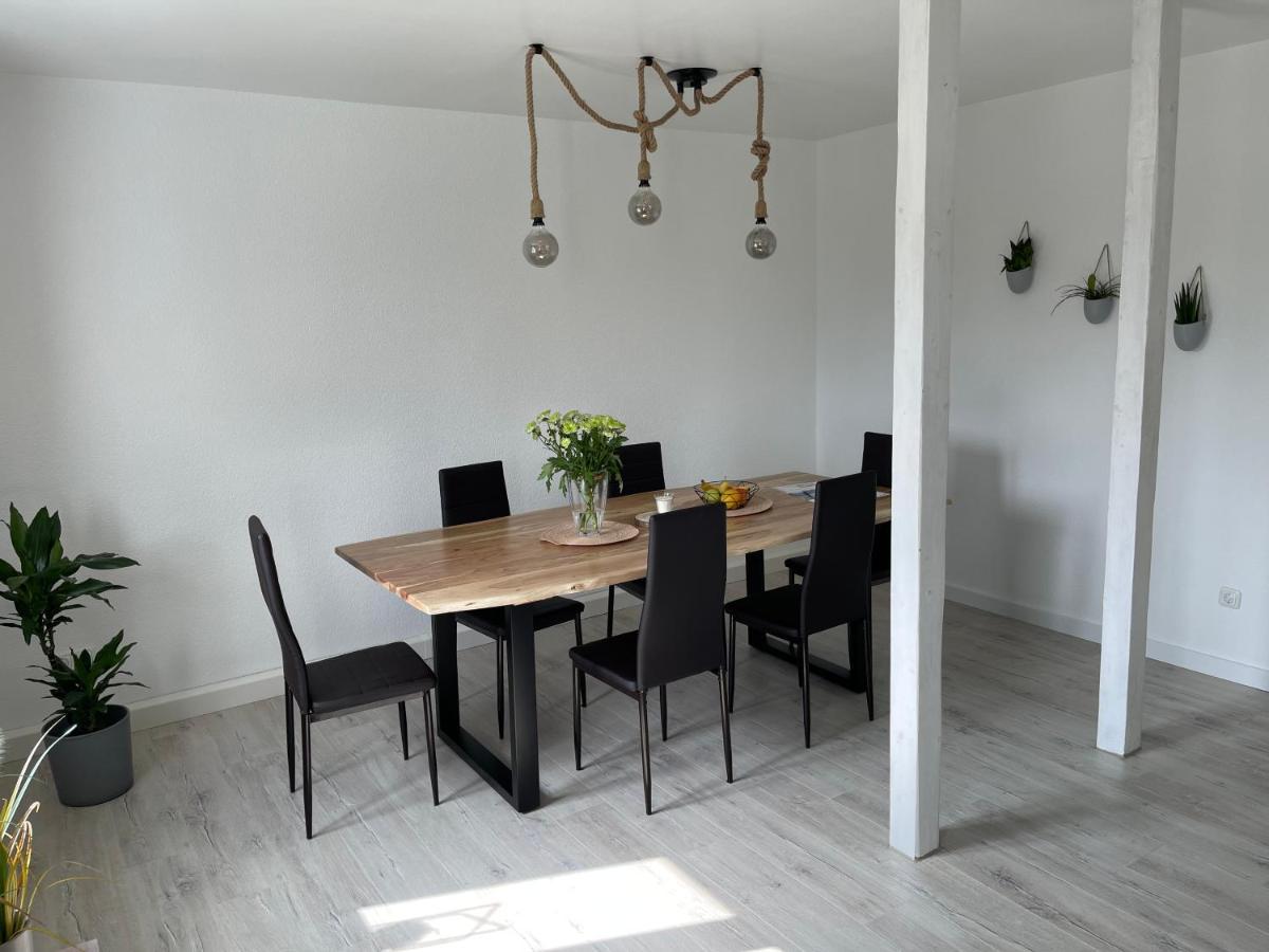 Neu Auszeit In Moderner Wohnung In Seen-Naehe Markkleeberg Exterior foto